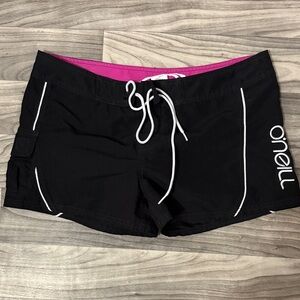 Vintage O'Neill Women's Black Board Shorts With Cargo Pocket